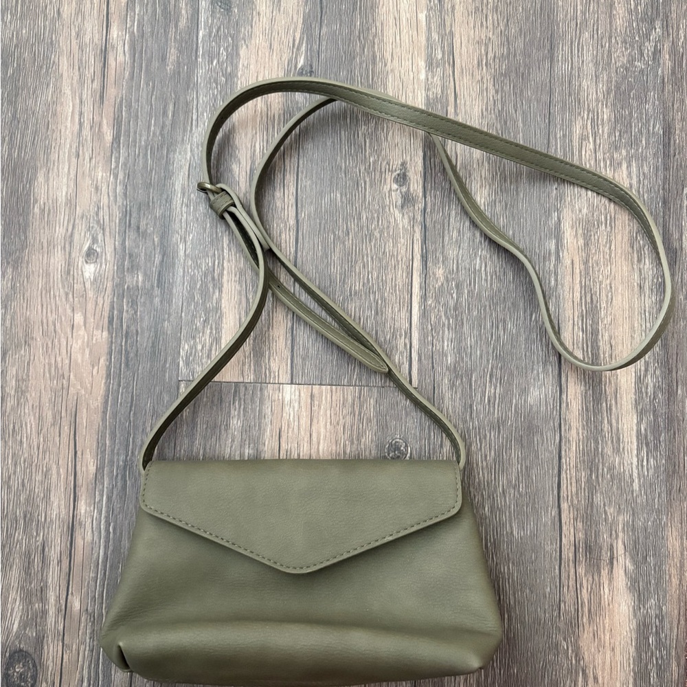 Universal Thread Sage Crossbody Bag